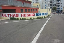 Anche Martina Franca omaggia gli Ultras di Reggio: “Non mollate”