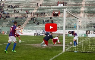 Reggio Calabria-Scordia 0-1, gli HIGHLIGHTS: due legni, rigore negato, gol fantasma e umiliazione epocale