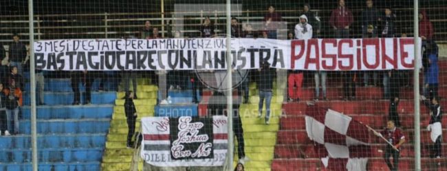 Vergogna Granillo, il messaggio degli Ultras: “Basta giocare con la nostra passione”