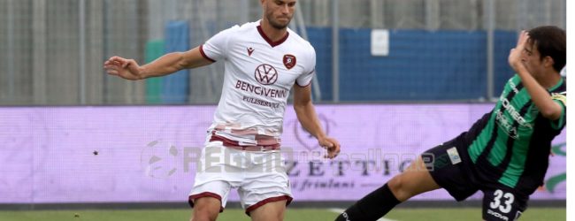 Frosinone-Reggina, le formazioni ufficiali: Menez, Lakicevic e Micovschi titolari