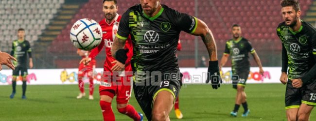 Reggina-Brescia, le formazioni ufficiali: Stavropoulos dal 1′, torna Denis
