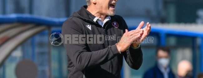 Reggina, il sondaggio della Lega B incorona Baroni: è il miglior allenatore del mese di febbraio