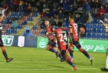Reggina-Crotone, derby salvezza: rossoblù in serie positiva da 4 turni