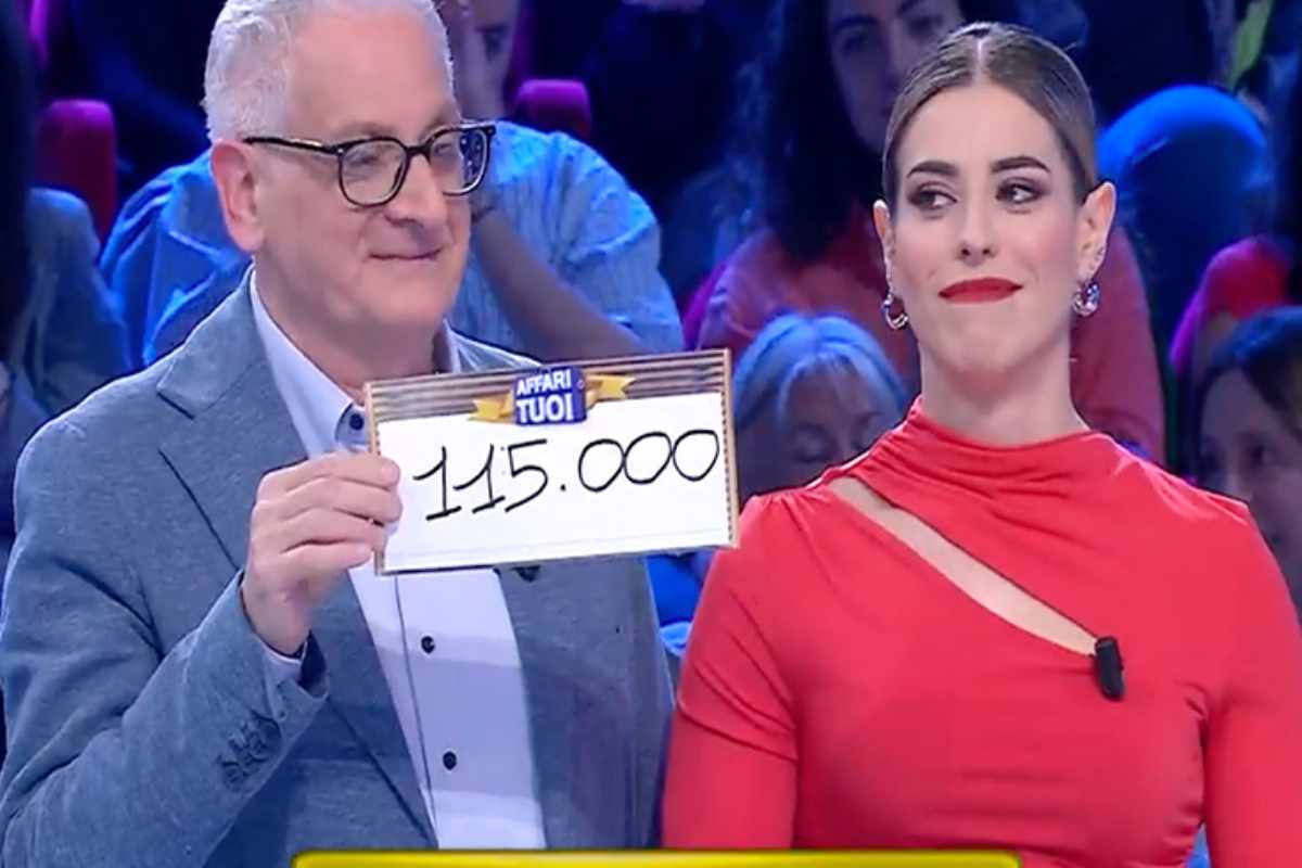 Jessica durante la puntata di Affari Tuoi insieme al padre