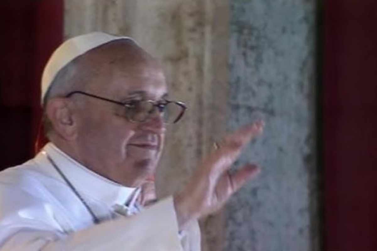 Papa Francesco appena eletto