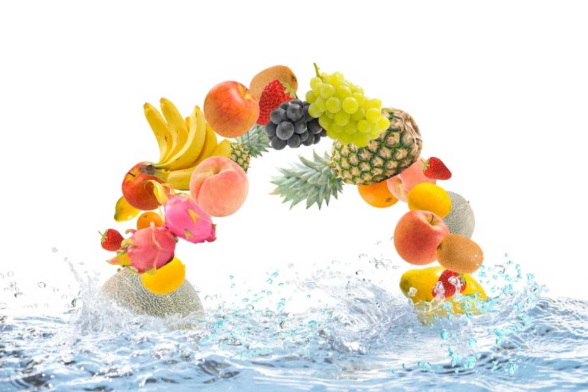 Frutta disposta ad arco
